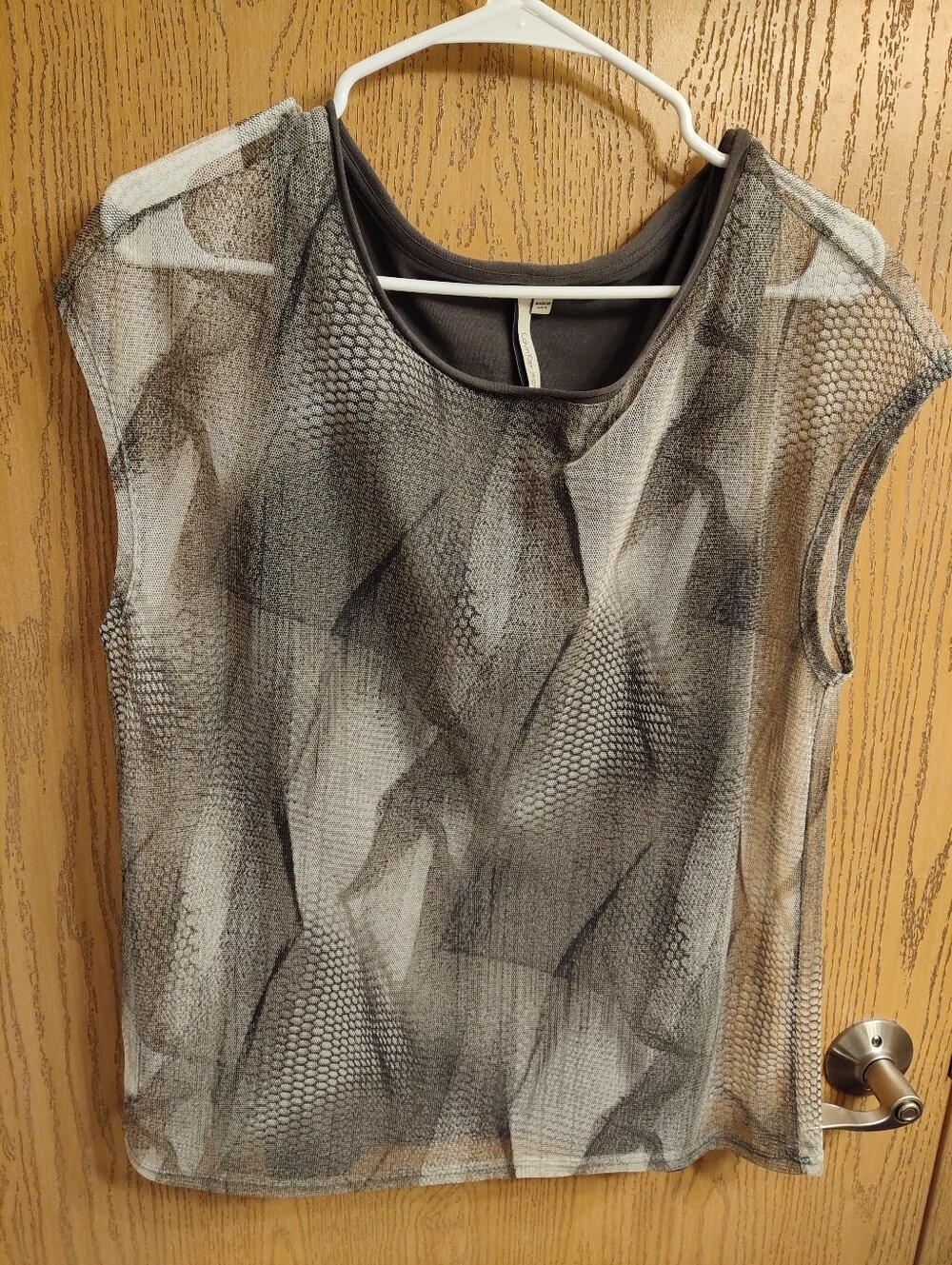 Calvin Klein Gray & White Abstract Mesh Overlay Tank